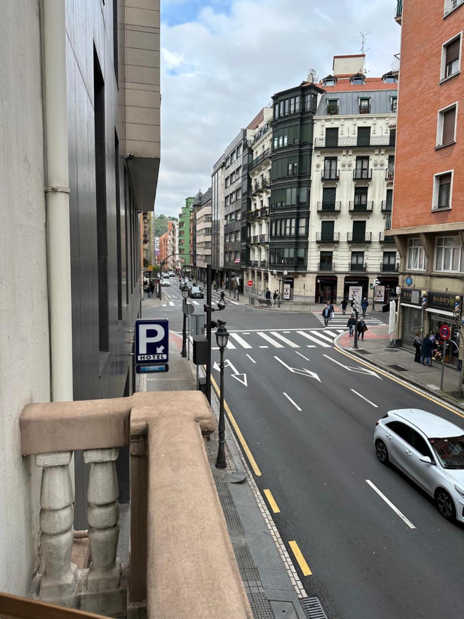 Bilbao Premium With Parking By Aston Rentals ภายนอก รูปภาพ